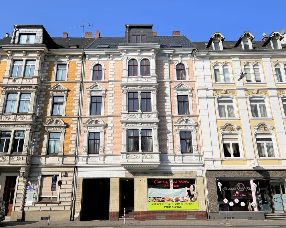 Top Zustand! Gepflegtes Mehrfamilienhaus mit 5 Einheiten und Ausbaureserve in Wuppertal-Elberfeld!