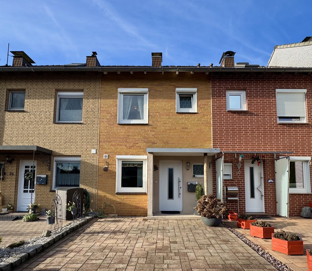 Modernisiertes Reihenmittelhaus in Marl-Brassert! Mit Einbauküche, Garage, Garten und Klimaanlage!