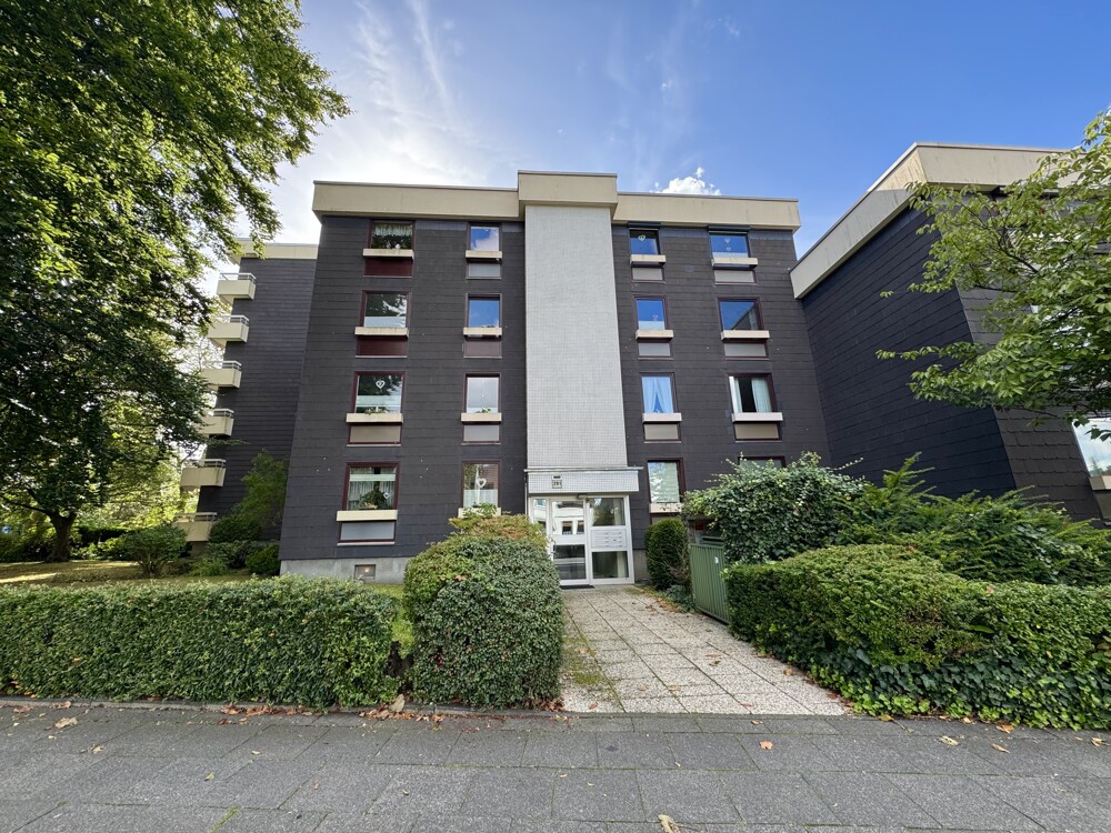 Gepflegte 3-Zimmerwohnung in Mülheim a.d. Ruhr – Broich! Mit Balkon und Tiefgaragenstellplatz!