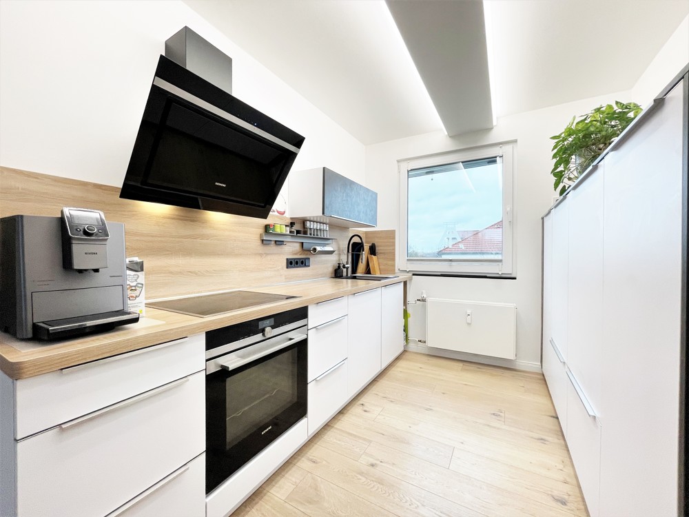 Top Zustand! Zwei-Zimmerwohnung mit Einbauküche, Balkon und Garage in Essen-Gerschede!
